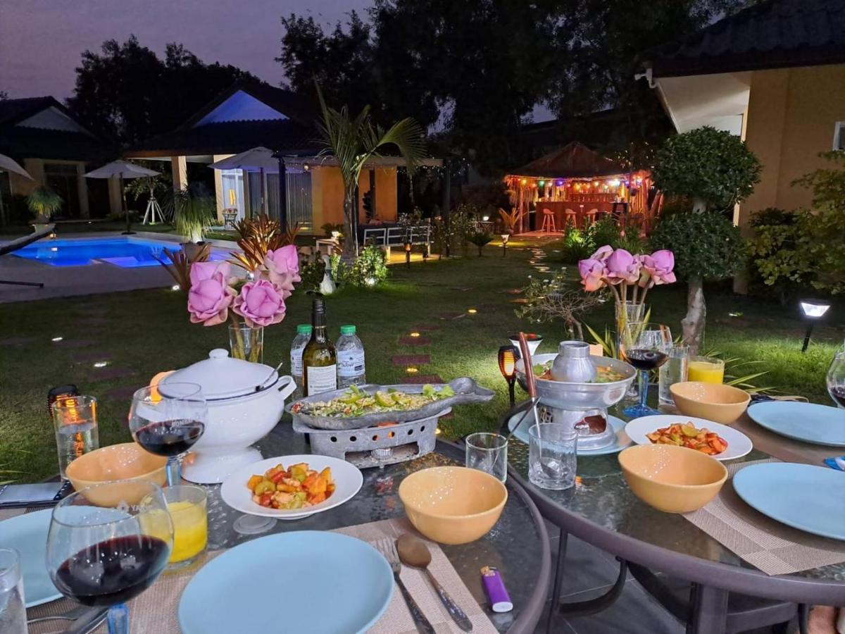 Pool Villa, Resort, Mae Ramphueng Beach, Ban Phe, Rayong, Residence M Thailand (Adults Only) Ban Chamrung Extérieur photo