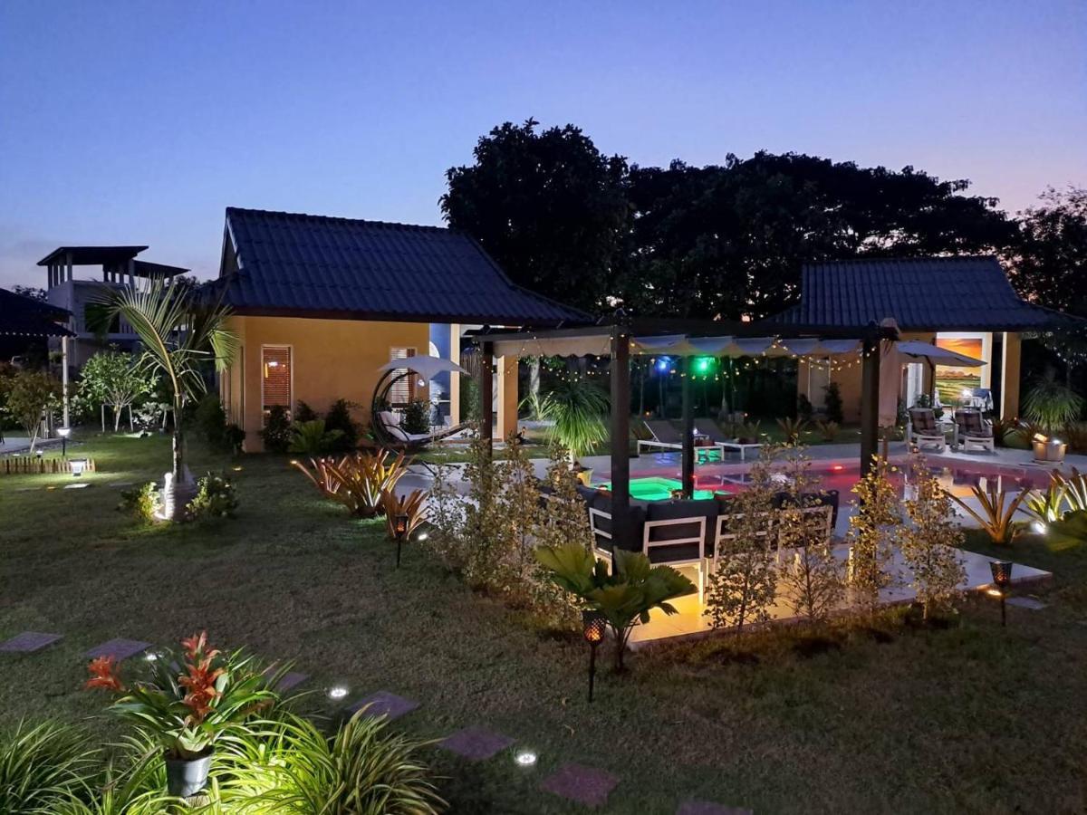 Pool Villa, Resort, Mae Ramphueng Beach, Ban Phe, Rayong, Residence M Thailand (Adults Only) Ban Chamrung Extérieur photo