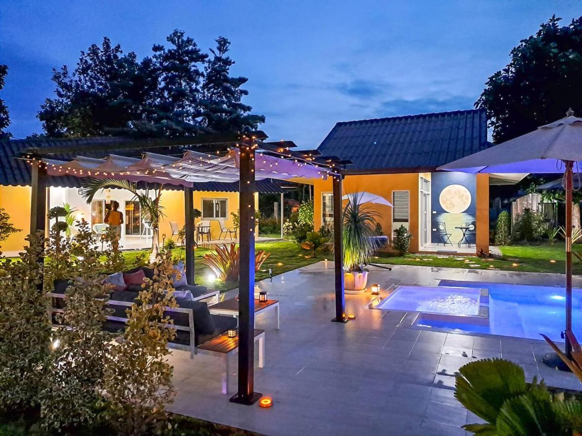 Pool Villa, Resort, Mae Ramphueng Beach, Ban Phe, Rayong, Residence M Thailand (Adults Only) Ban Chamrung Extérieur photo