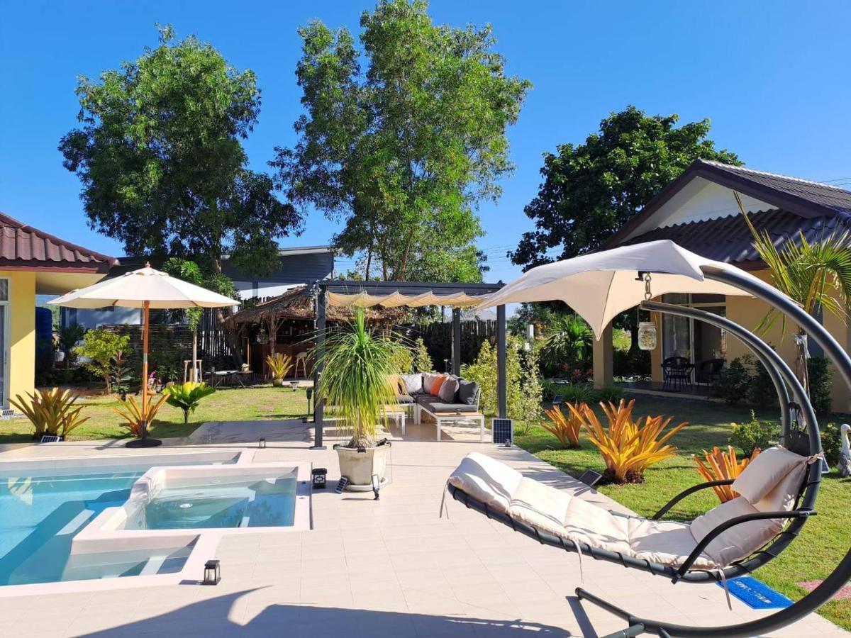 Pool Villa, Resort, Mae Ramphueng Beach, Ban Phe, Rayong, Residence M Thailand (Adults Only) Ban Chamrung Extérieur photo