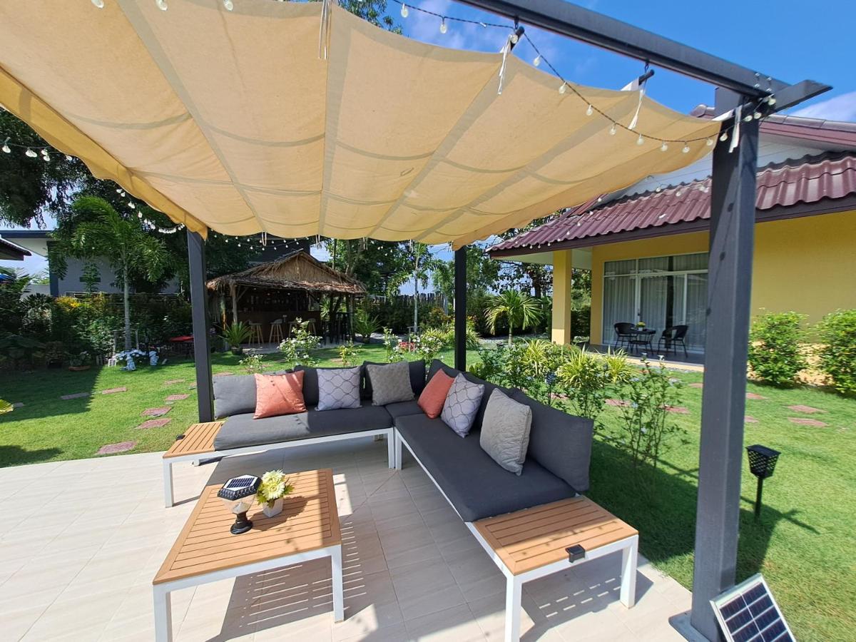 Pool Villa, Resort, Mae Ramphueng Beach, Ban Phe, Rayong, Residence M Thailand (Adults Only) Ban Chamrung Extérieur photo