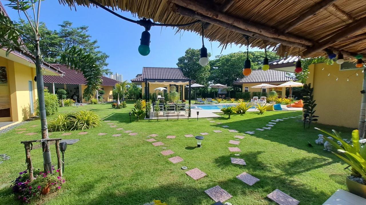 Pool Villa, Resort, Mae Ramphueng Beach, Ban Phe, Rayong, Residence M Thailand (Adults Only) Ban Chamrung Extérieur photo