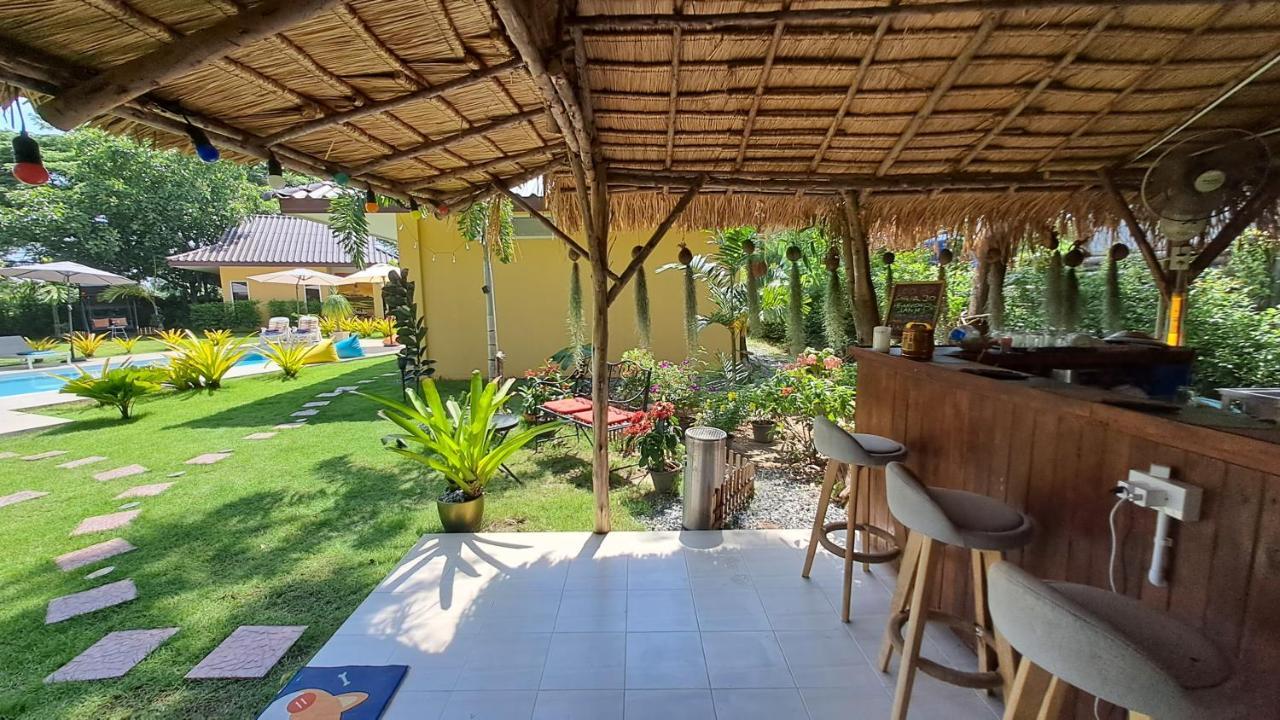 Pool Villa, Resort, Mae Ramphueng Beach, Ban Phe, Rayong, Residence M Thailand (Adults Only) Ban Chamrung Extérieur photo